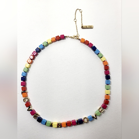 🕳️ "LOVE is LOVE" - Necklace - Picture 4 of 5